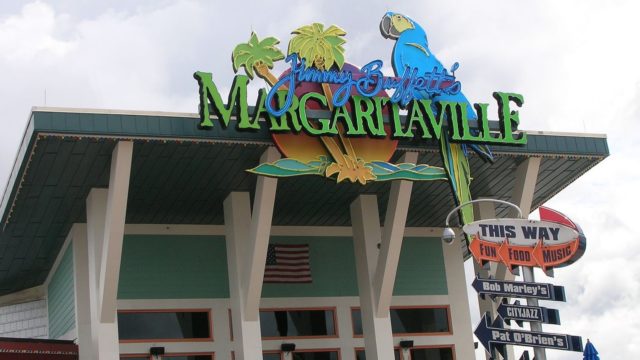 Guest post- A Reluctant Dad’s Favourite Theme Park Watering Holes