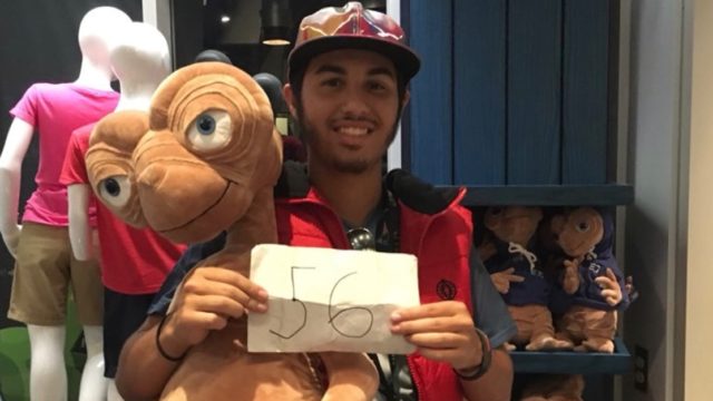 Interview with the YouTuber who broke the record for most rides in one day on ‘E.T. Adventure’ at Universal Studios Orlando.