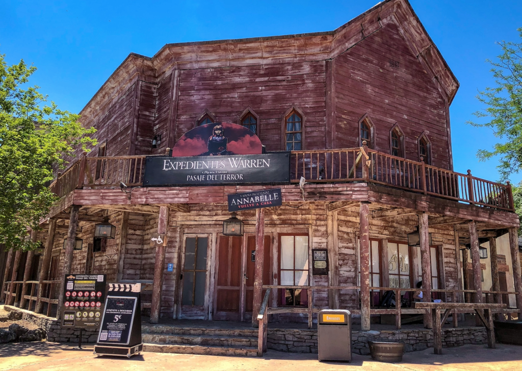 The Conjuring House at Parque Warner